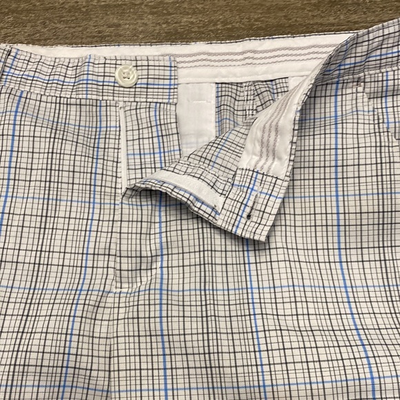 Greg Norman Golf shorts size 33 - Picture 5 of 5